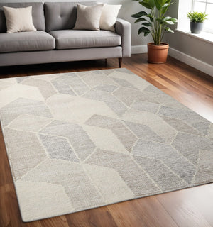 HomeRoots 5' Hand Woven Beige Gray Ivory Wool Geometric Area Rug for Cozy Contemporary Home Décor 5' X 8' 609381