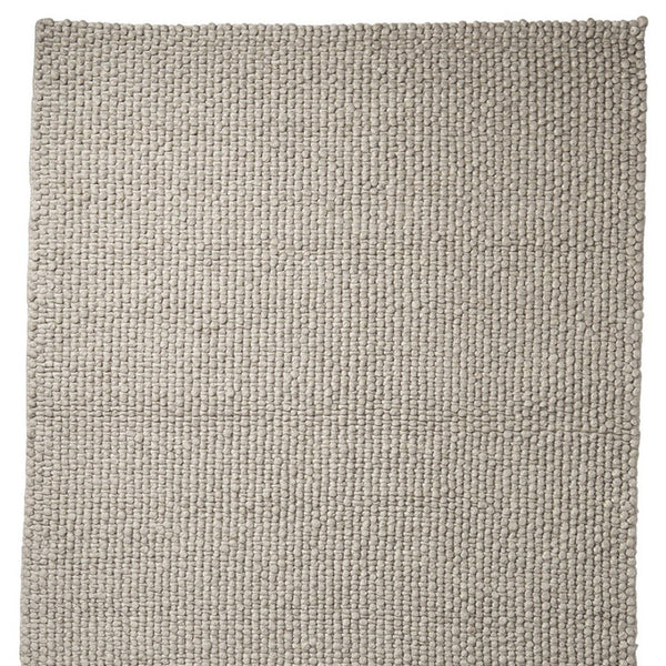 HomeRoots 5' Hand-Woven Beige Berber Area Rug - Artisanal Softness, Timeless Style & Unique Comfort for Any Space 8' X 10' 609386