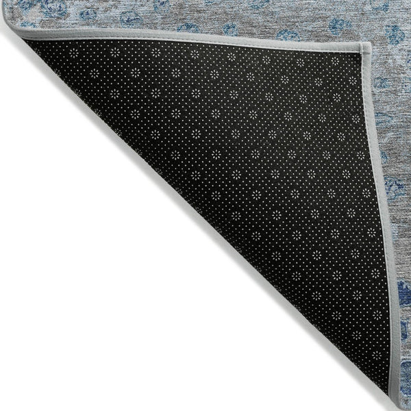 HomeRoots 5' Gray and Silver Abstract Area Rug – Modern, Washable, Stain-Resistant, Indoor/Outdoor Durability 5' X 8' 609457