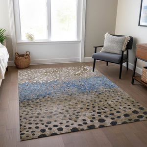 HomeRoots 5' Khaki and Taupe Abstract Indoor Outdoor Area Rug - Modern Design, Easy Care, Pet-Friendly Solution 5' X 8' 609463