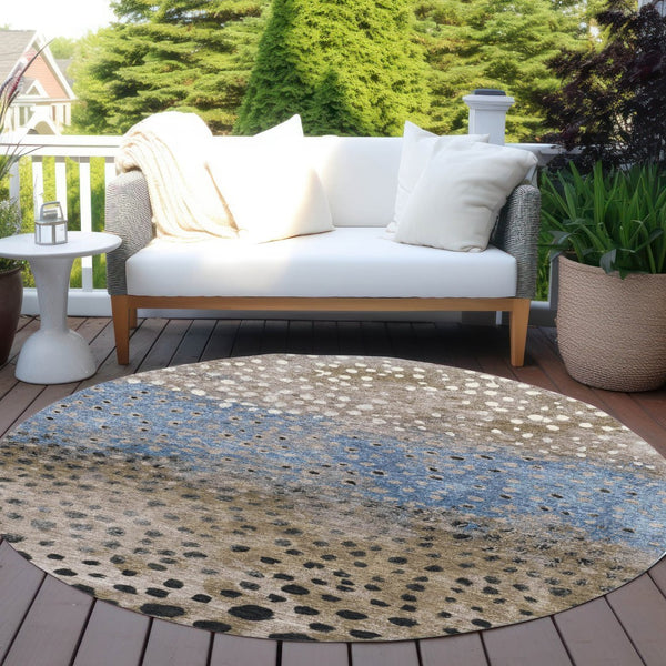 HomeRoots 5' Khaki and Taupe Abstract Indoor Outdoor Area Rug - Modern Design, Easy Care, Pet-Friendly Solution 8' Round 609464
