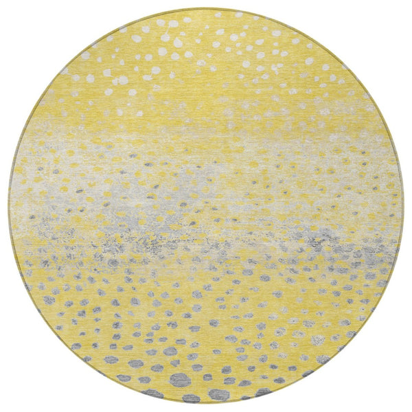 HomeRoots 5' Yellow and Gold Abstract Area Rug - Durable, Washable Indoor/Outdoor Design for Modern Spaces 8' Round 609470