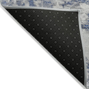 HomeRoots 5' Blue Floral Washable Area Rug - Durable, Stylish Design for Indoor and Outdoor High-Traffic Use 5' X 8' 609529