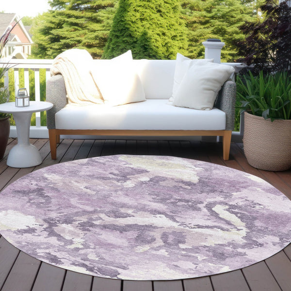 HomeRoots 5' Abstract Lavender and Lilac Washable Area Rug – Stylish, Durable Design for Indoor and Outdoor Use 8' Round 609572