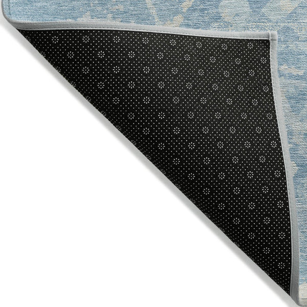 HomeRoots 5' Sky Blue and Denim Blue Abstract Rug - Washable Indoor/Outdoor Area Rug for Modern Spaces 5' X 8' 609577