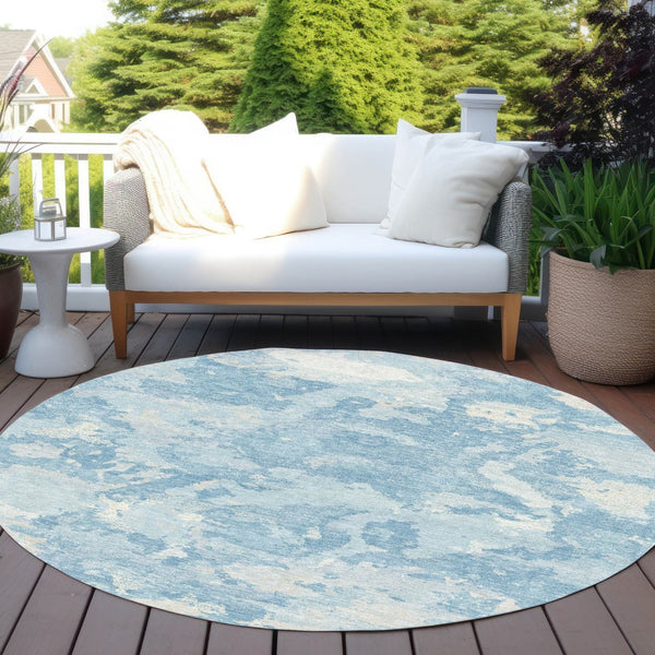 HomeRoots 5' Sky Blue and Denim Blue Abstract Rug - Washable Indoor/Outdoor Area Rug for Modern Spaces 8' Round 609578