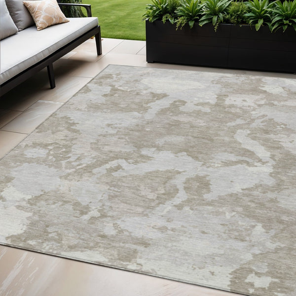 HomeRoots 5' Stylish Taupe and Brown Abstract Area Rug – Washable, Durable, Indoor/Outdoor Versatility for Any Space 5' X 8' 609583