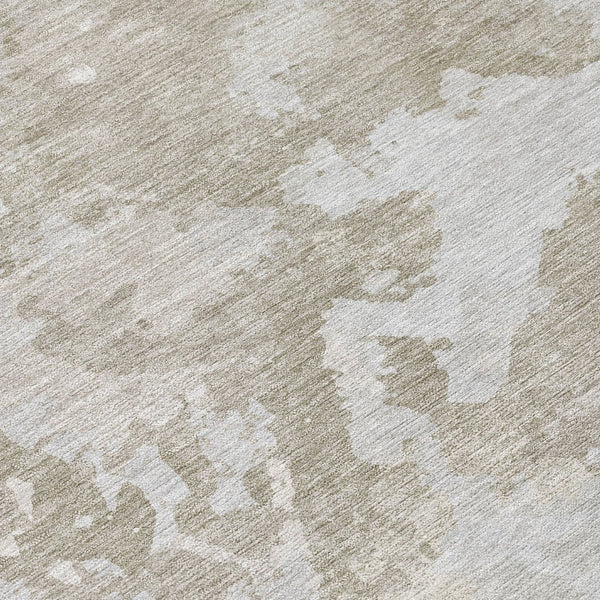 HomeRoots 5' Stylish Taupe and Brown Abstract Area Rug – Washable, Durable, Indoor/Outdoor Versatility for Any Space 8' Round 609584