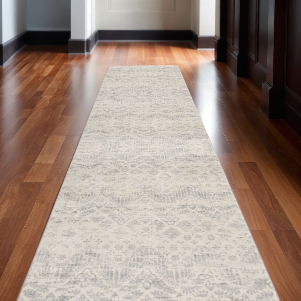 HomeRoots 2' Beige and Gray Abstract Area Rug - Contemporary Soft Polypropylene for High-Traffic Spaces 609806