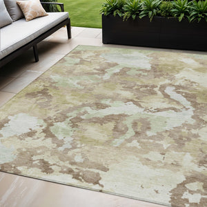 HomeRoots 5' Stylish Taupe and Ivory Abstract Area Rug - Washable, Durable, Perfect for Indoor & Outdoor Use 5' X 8' 609841