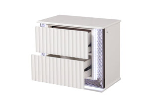 English Elm Fabio Contemporary King 4Pc Bedroom Set With Diamond Accents, Led Lighting & White Wood Finish B009S01583