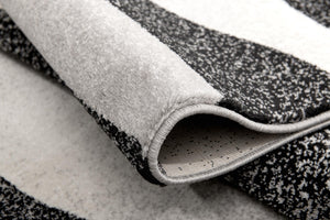 HomeRoots 16' Black and Gray Abstract Runner Rug – Modern Design, Durable, Stain-Resistant for High-Traffic Areas 610112