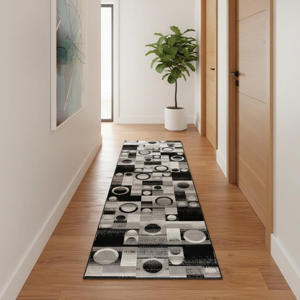 HomeRoots 16' Black And Gray Geometric Runner Rug – Durable, Stylish, Stain-Resistant Design for High-Traffic Areas 610120