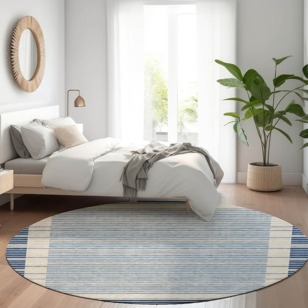 HomeRoots 5' Striped Washable Indoor Outdoor Area Rug - Durable Navy & Denim Blue for High-Traffic Spaces 8' Round 610488