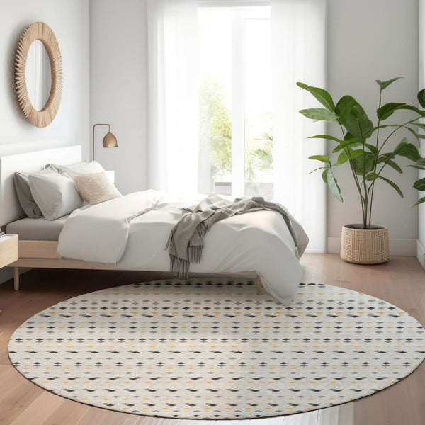 HomeRoots 5' Stylish Silver and Gray Striped Area Rug for Indoor Outdoor Spaces - Durable, Washable & Versatile 8' Round 610566