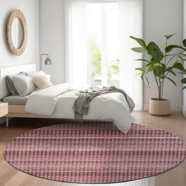 HomeRoots 5' Durable Red and Burgundy Striped Area Rug for Indoor and Outdoor Spaces – Machine Washable & Stylish 8' Round 610590