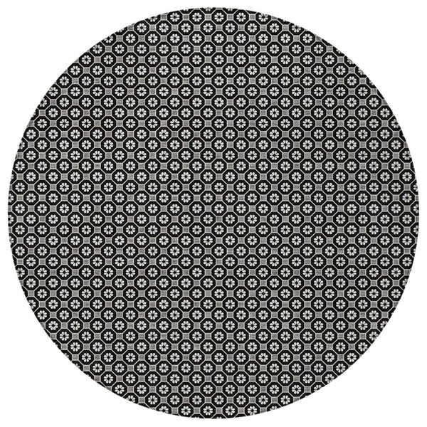 HomeRoots 5' Elegant Black and Gray Floral Washable Area Rug for Indoor and Outdoor Spaces, Durable Design 8' Round 610638
