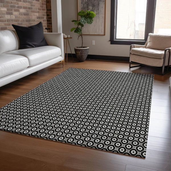 HomeRoots 5' Elegant Black and Gray Floral Washable Area Rug for Indoor and Outdoor Spaces, Durable Design 9' X 12' 610640
