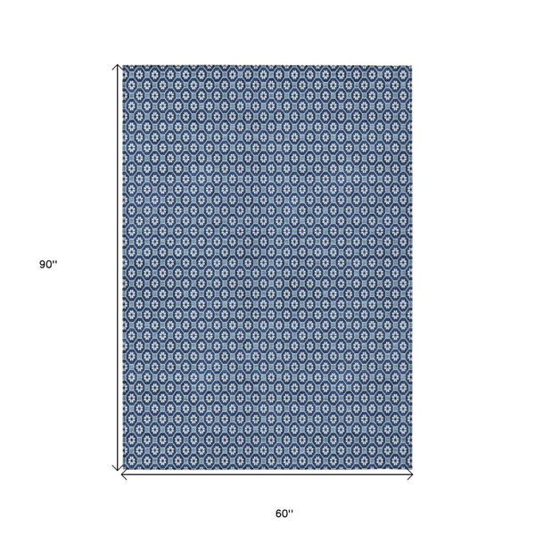 HomeRoots 5' Durable Blue Floral Area Rug - Machine Washable for Indoor & Outdoor Use, Perfect for Any Space 5' X 8' 610643