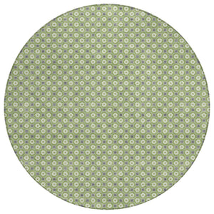 HomeRoots 5' Floral Washable Indoor Outdoor Area Rug - Durable, Stylish, and Easy-Care for Any Space 8' Round 610650