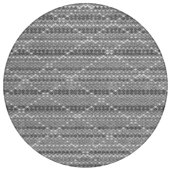HomeRoots 5' Stylish Gray and Silver Geometric Washable Area Rug for Indoor and Outdoor High-Traffic Spaces 8' Round 610711