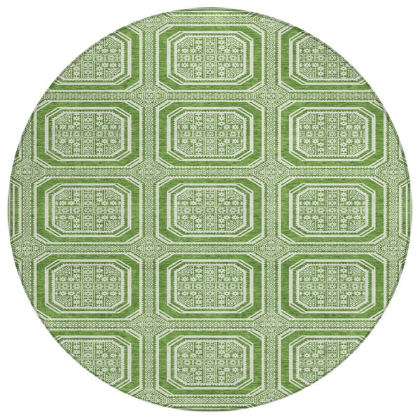 HomeRoots 5' Green and Ivory Geometric Area Rug - Durable, Washable, Stylish for Indoor and Outdoor Spaces 8' Round 610807