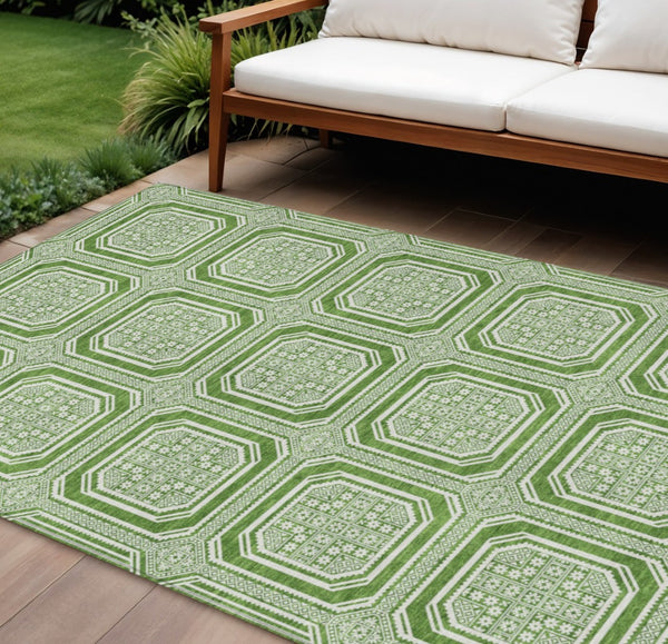 HomeRoots 5' Green and Ivory Geometric Area Rug - Durable, Washable, Stylish for Indoor and Outdoor Spaces 9' X 12' 610809