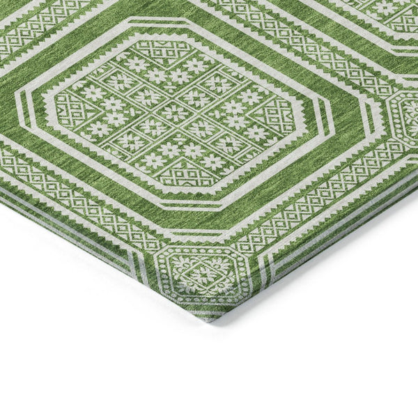HomeRoots 5' Green and Ivory Geometric Area Rug - Durable, Washable, Stylish for Indoor and Outdoor Spaces 10' X 14' 610810