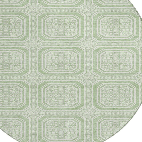 HomeRoots 5' Mint Green and Ivory Geometric Area Rug - Stylish, Washable, Durable for Indoor and Outdoor Spaces 8' Round 610831