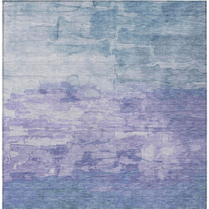 HomeRoots 5' Durable Denim Blue and Sky Blue Striped Rug - Versatile Indoor/Outdoor Style for Any Space 5' X 8' 610878