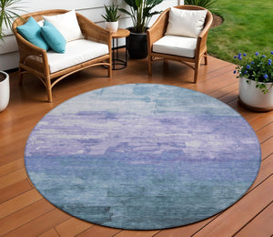 HomeRoots 5' Durable Denim Blue and Sky Blue Striped Rug - Versatile Indoor/Outdoor Style for Any Space 8' Round 610879