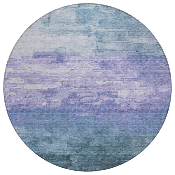 HomeRoots 5' Durable Denim Blue and Sky Blue Striped Rug - Versatile Indoor/Outdoor Style for Any Space 8' Round 610879
