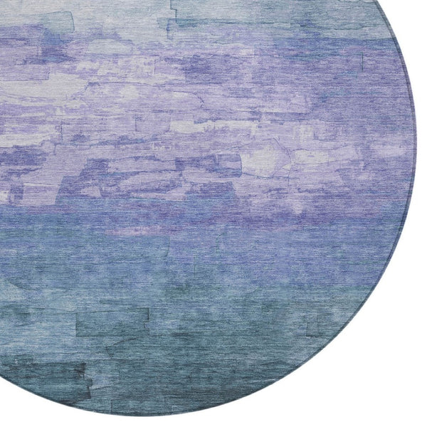 HomeRoots 5' Durable Denim Blue and Sky Blue Striped Rug - Versatile Indoor/Outdoor Style for Any Space 8' Round 610879