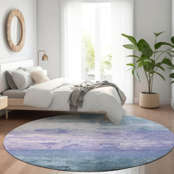 HomeRoots 5' Durable Denim Blue and Sky Blue Striped Rug - Versatile Indoor/Outdoor Style for Any Space 8' Round 610879