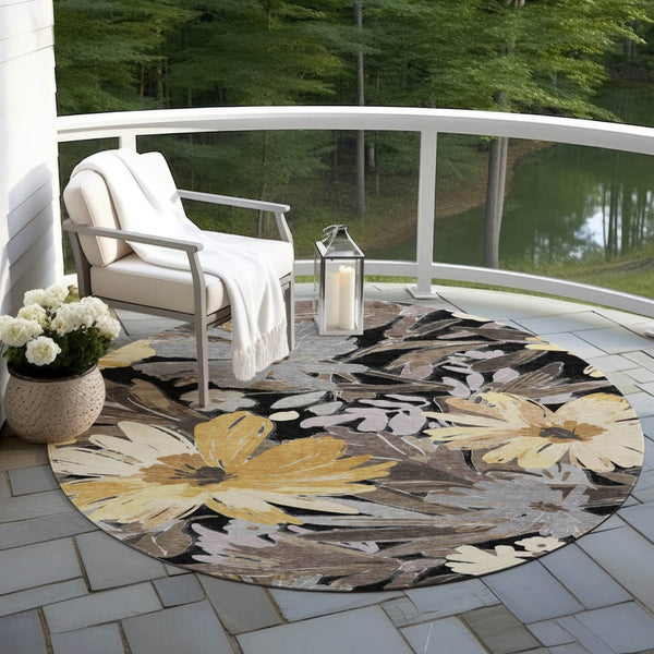 HomeRoots 5' Black and Gray Floral Washable Area Rug - Durable, Stylish Design for Indoor and Outdoor Spaces 8' Round 610969