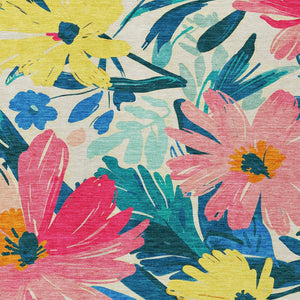 HomeRoots 5' Floral Blush and Pink Area Rug - Stylish, Washable Indoor/Outdoor Accent for All Spaces 5' X 8' 610974