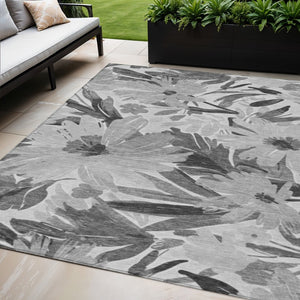 HomeRoots 5' Gray and Charcoal Floral Indoor Outdoor Area Rug - Stylish, Washable, Stain-Resistant Design for All Spaces 5' X 8' 610981