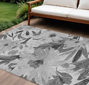 HomeRoots 5' Gray and Charcoal Floral Indoor Outdoor Area Rug - Stylish, Washable, Stain-Resistant Design for All Spaces 8' X 10' 610983