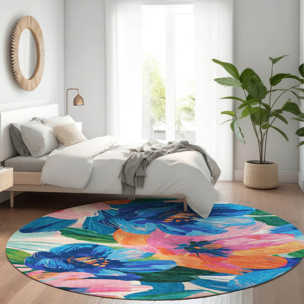 HomeRoots 5' Stylish Navy Blue Floral Area Rug - Durable, Washable, Indoor/Outdoor Perfect for Any Space 8' Round 611073