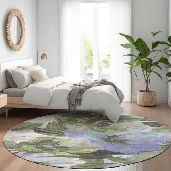 HomeRoots 5' Indoor Outdoor Area Rug in Olive and Fern Green Floral Design – Durable, Machine Washable Comfort 8' Round 611080