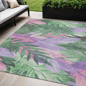 HomeRoots 5' Sage and Mint Green Floral Washable Area Rug - Versatile Indoor/Outdoor Design for Every Space 5' X 8' 611121