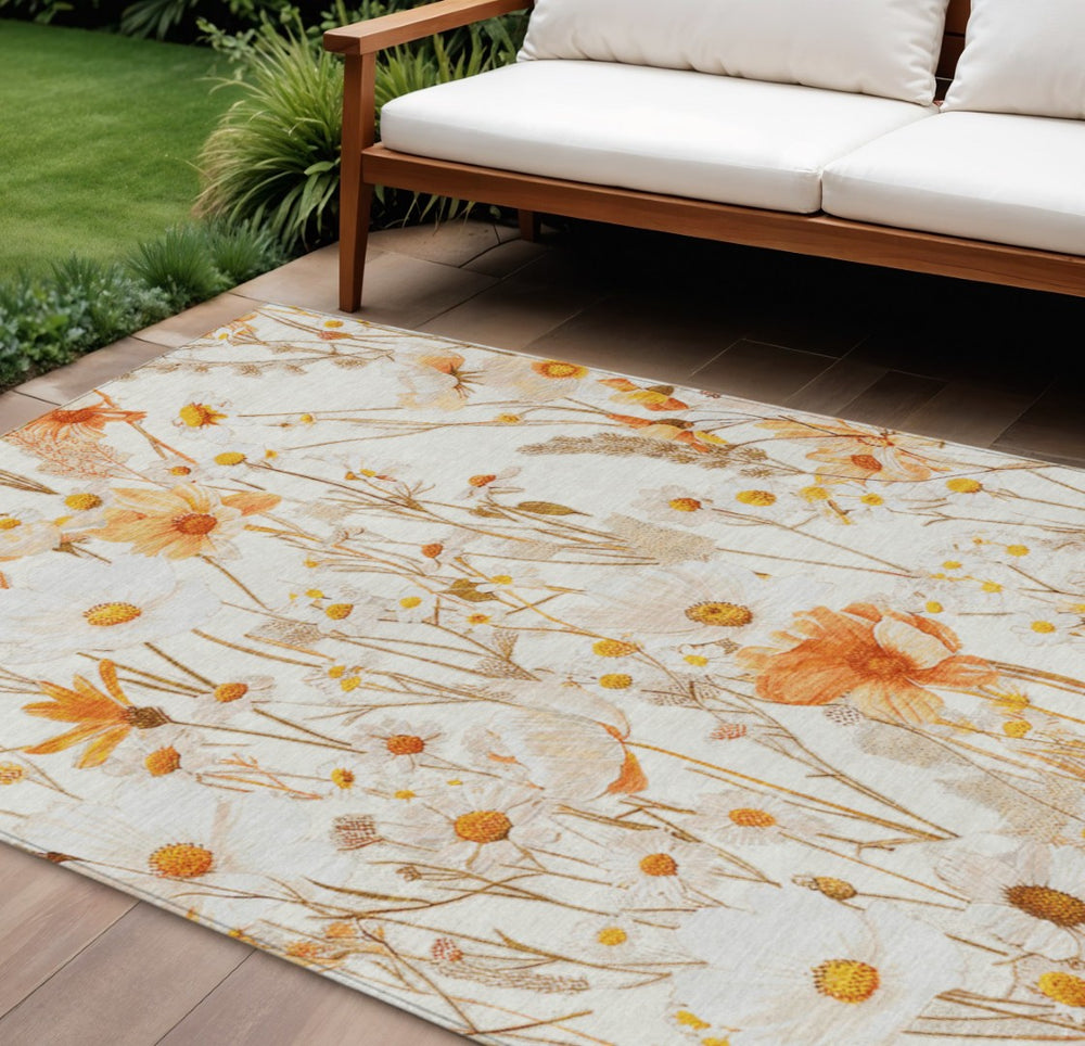 HomeRoots 5' Elegant Floral Area Rug - Ivory & Beige Washable Design for Indoor & Outdoor Spaces, Durable Style 10' X 14' 611149