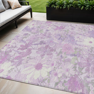 HomeRoots 5' Floral Washable Area Rug in Lavender and Lilac – Stylish Indoor/Outdoor Décor for Any Space 5' X 8' 611199
