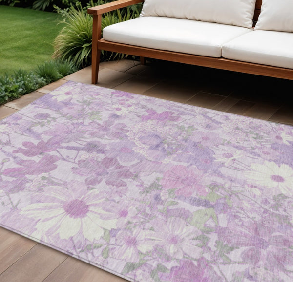 HomeRoots 5' Floral Washable Area Rug in Lavender and Lilac – Stylish Indoor/Outdoor Décor for Any Space 10' X 14' 611203