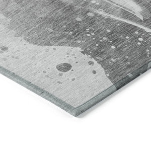 HomeRoots 5' Gray and Silver Abstract Area Rug - Versatile Washable Design for Indoor and Outdoor Spaces 5' X 8' 611307