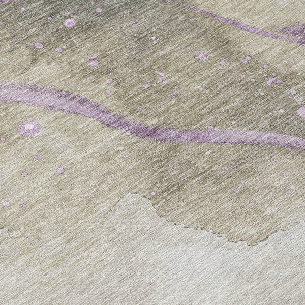 HomeRoots 5' Taupe and Lavender Abstract Area Rug - Stylish, Washable Design for Indoor and Outdoor Spaces 8' Round 611395