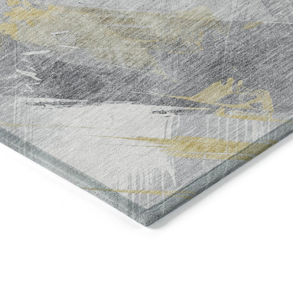 HomeRoots 5' Stylish Striped Washable Area Rug for Indoor and Outdoor Spaces - Durable, Easy-Clean Design Gold 8' x 8' 611407
