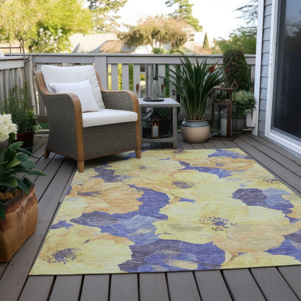 HomeRoots 5' Timeless Floral Charcoal Area Rug - Machine Washable, Durable for Indoor & Outdoor Use, Versatile Wheat 10' x 14' 611482