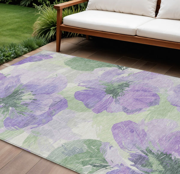 HomeRoots 5' Stylish Floral Indoor Outdoor Area Rug - Durable, Washable, Soft Lavender & Artichoke Green Design 9' x 12' 611517