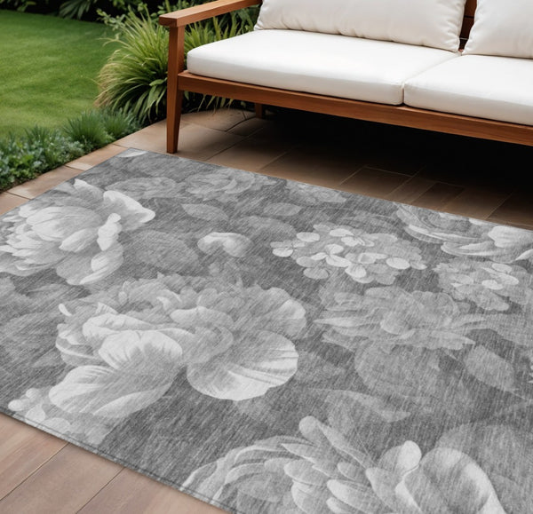 HomeRoots 5' Indoor Outdoor Floral Area Rug - Stylish, Washable, Stain-Resistant Design for Any Space Gray 9' x 12' 611565